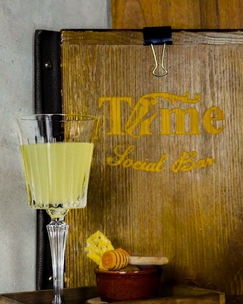 Time Social Bar