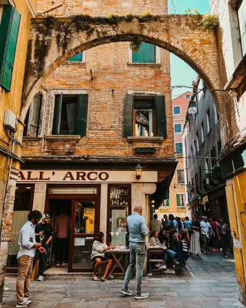 All'Arco